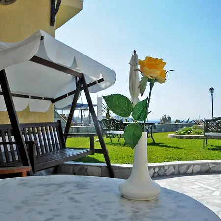 Kionia Apartments * كيونيا