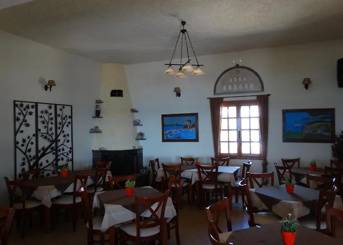 Lejlighed Kionia Apartments *