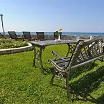 Kionia Apartments *